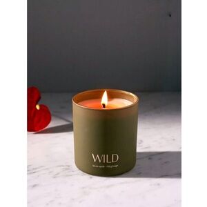 NEW UO Urban Outfitters Essential Candle in Wild